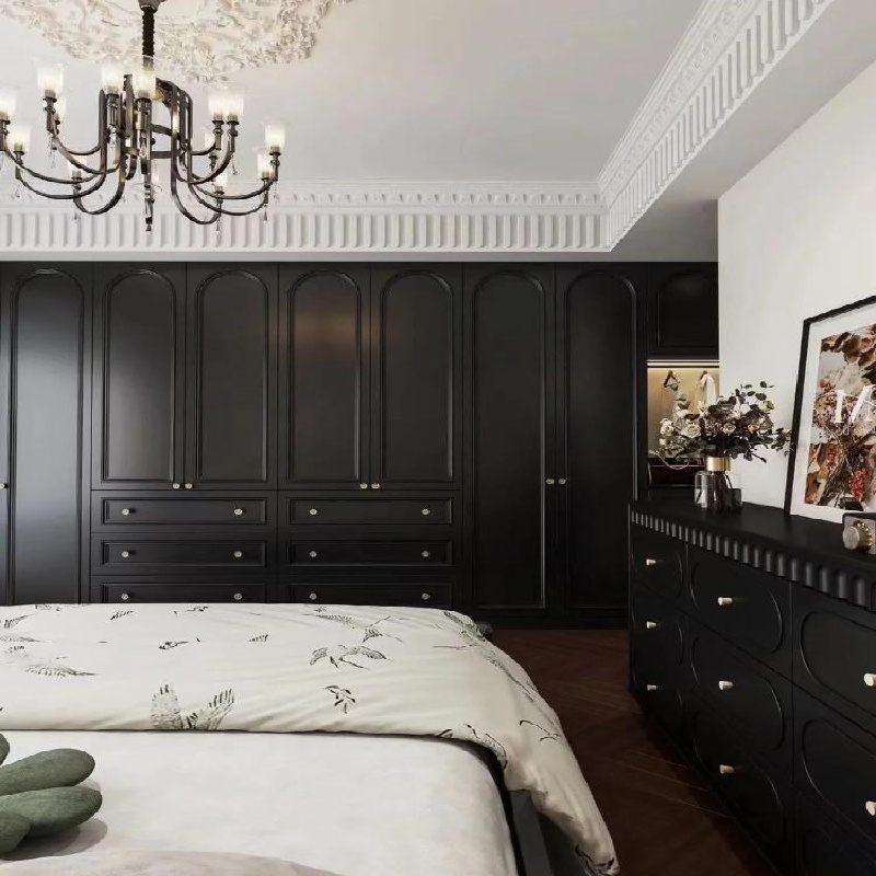 काली अलमारी कैबिनेट