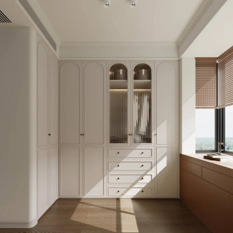 Armadio moderno beige