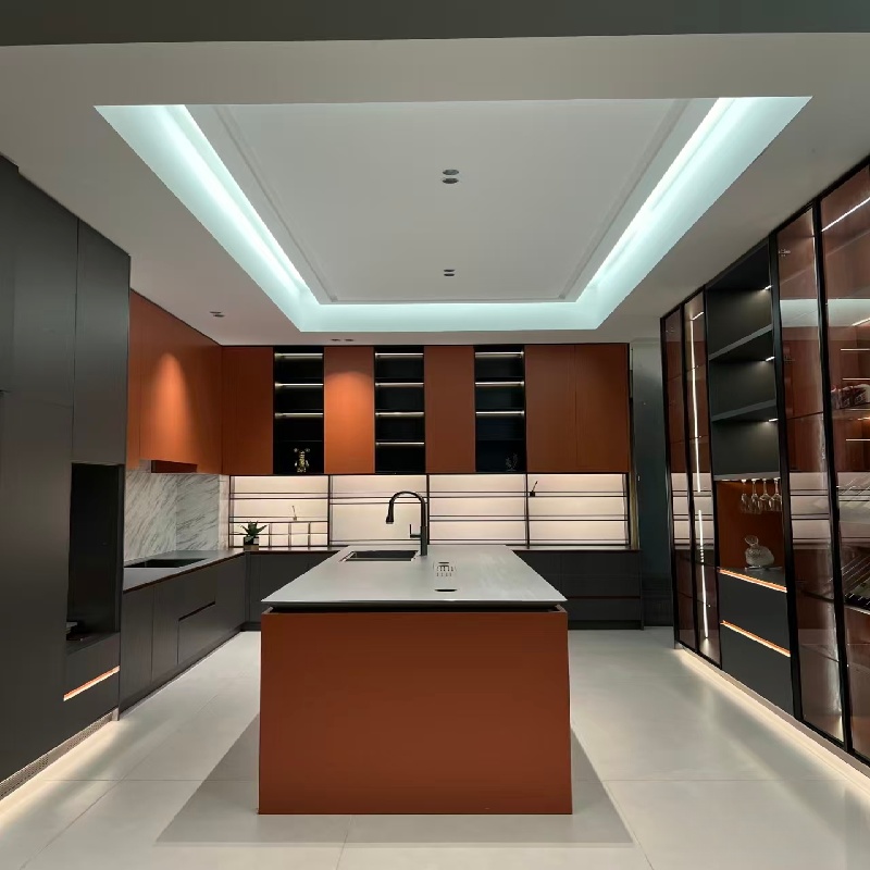 Cuisine orange brûlée