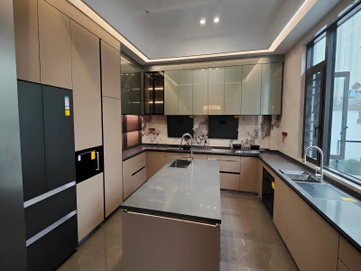 Soluções funcionais e inteligentes de arrumação para cozinha