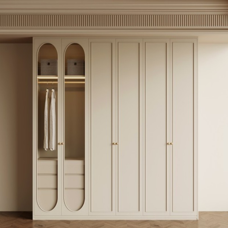 Трехдверный шкаф Brimnes