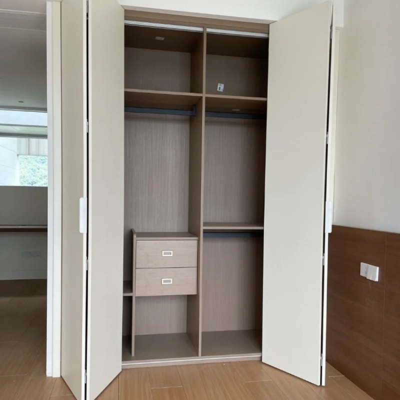 Двери шкафа-гармошки