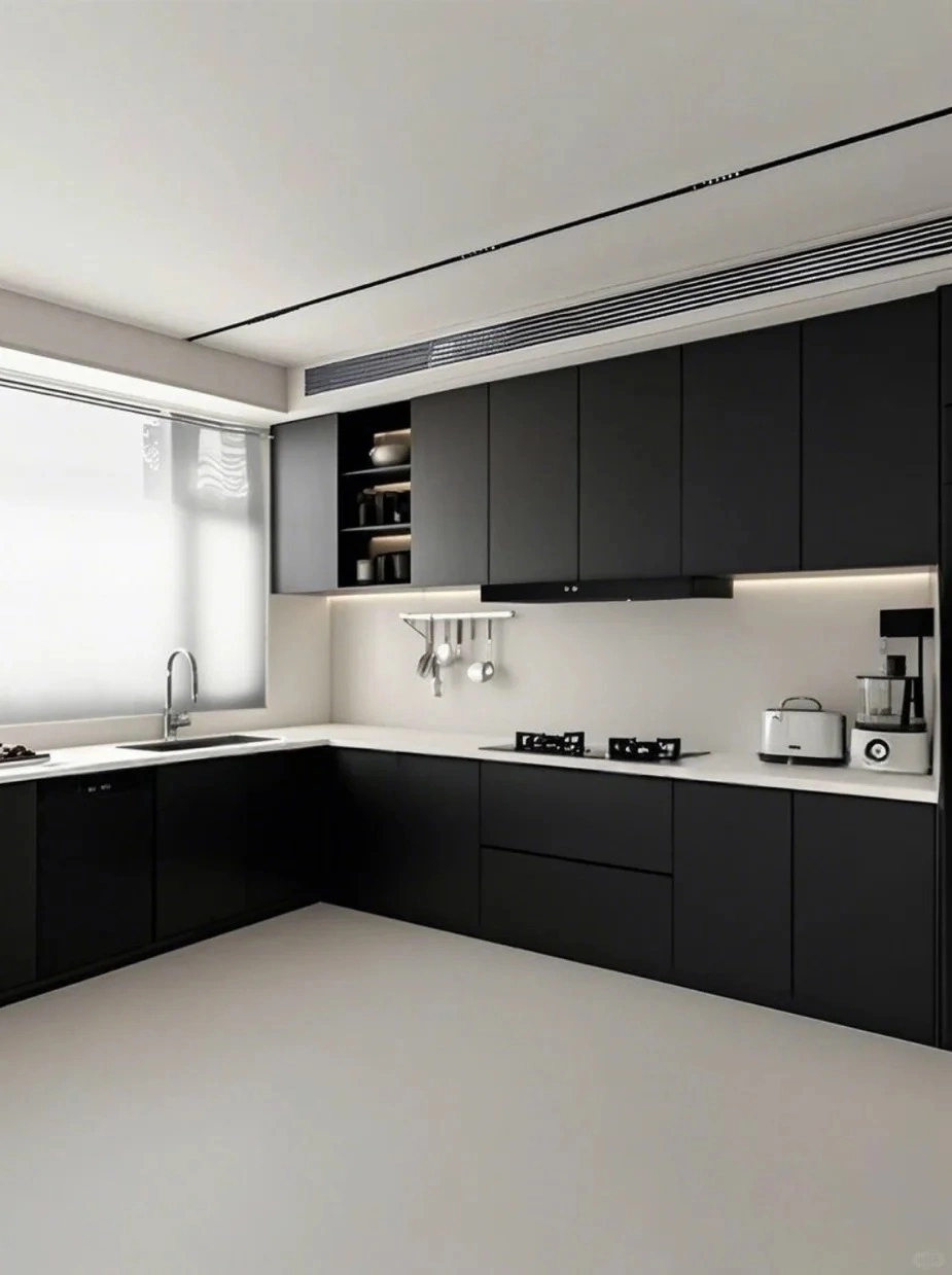 Cuisine de luxe noire en L avec éclairage LED intégré et menuiserie haut de gamme directe d’usine