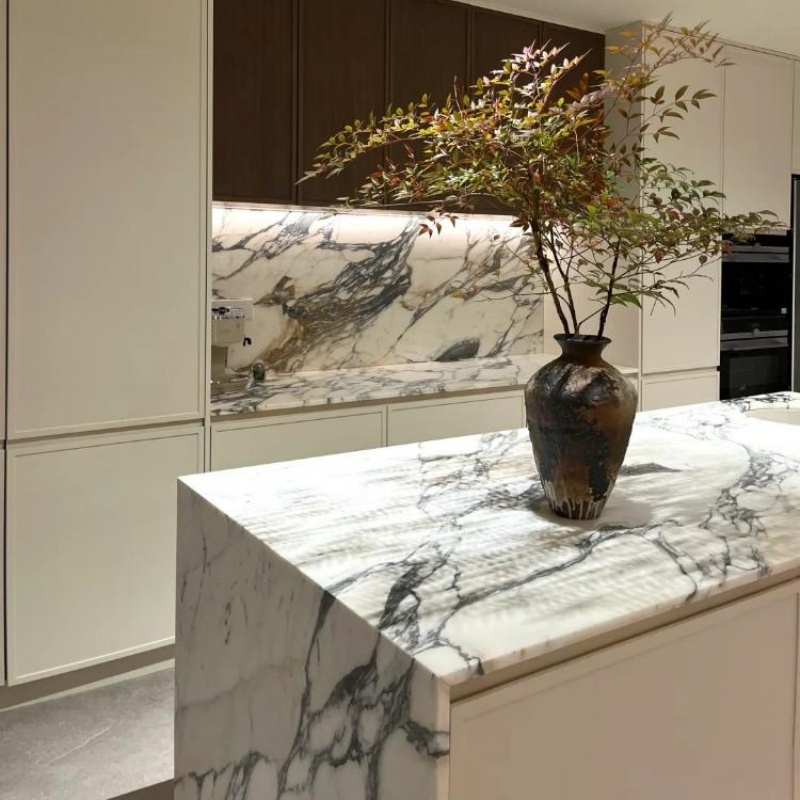 Thin Shaker Cabinets