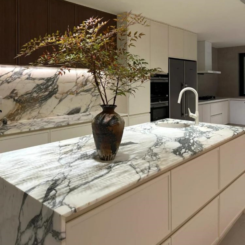 Thin Shaker Cabinets